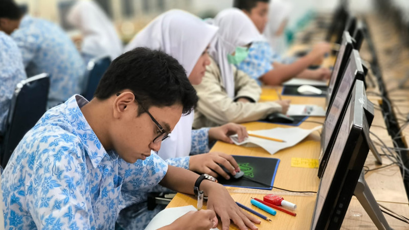 Pelajar MAN 1 Banda Aceh saat mengikuti OSN tingkat Kota Banda Aceh.