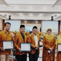 AGPAII Sumatera Barat Raih Penghargaan Pengurus Wilayah Terbaik Nasional