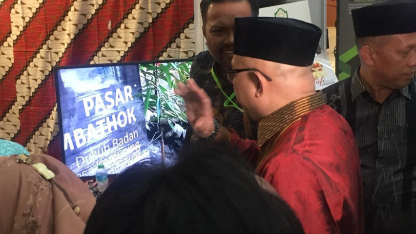 Direktur PTKI Ditjen Pendidikan Islam, Arskal Salim mengunjungi Expo