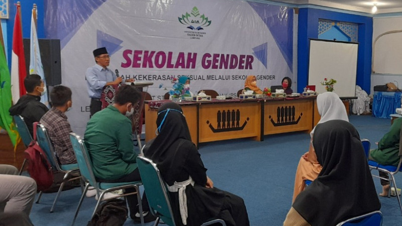 Wakil Rekor Bidang Akademik dan Kelembagaan, Prof Dr Alamsyah Mag, saat membuka kegiatan Sekolah Gender