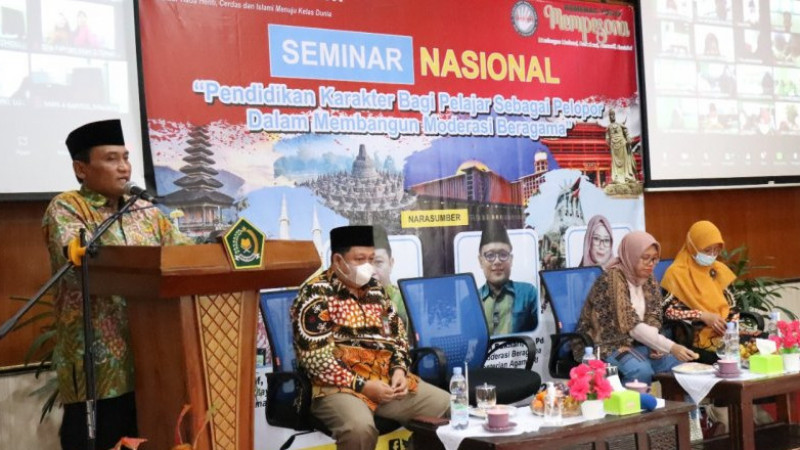 Seminar nasional moderasi beragama di MAN 1 Yogyakarta