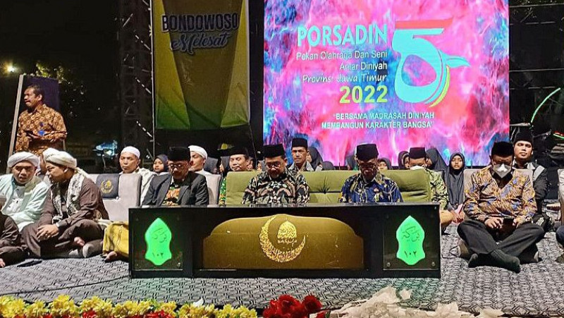Wamenag Zainut Tauhid Sa'adi  saat membuka Porsadin Jawa Timur 2022 di Bondowoso