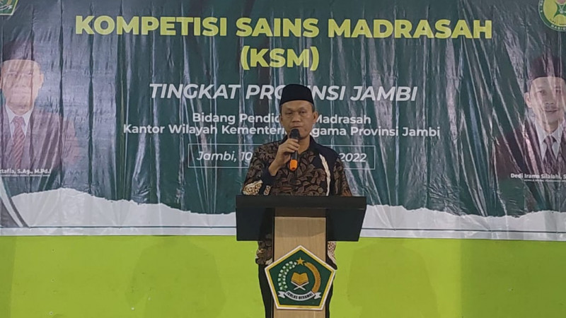 Kakanwil Jambi saat membuka KSM 2022 tingkat Provinsi Jambi
