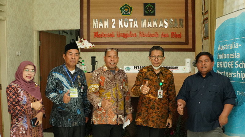 Tim dari Direktorat KSKK Ditjen Pendis Kemenag RI memantau KSM Tahun 2022 yang berlangsung di MAN 2 Kota Makassar.