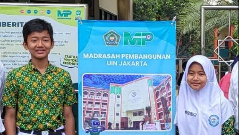 Avicenna Roghid Putra Sidik dan Aysha Arsyivania Avariella yang merupakan siswa Madrasah Ibtidaiyah (MI) Pembangunan UIN Jakarta berhasil menjadi fina