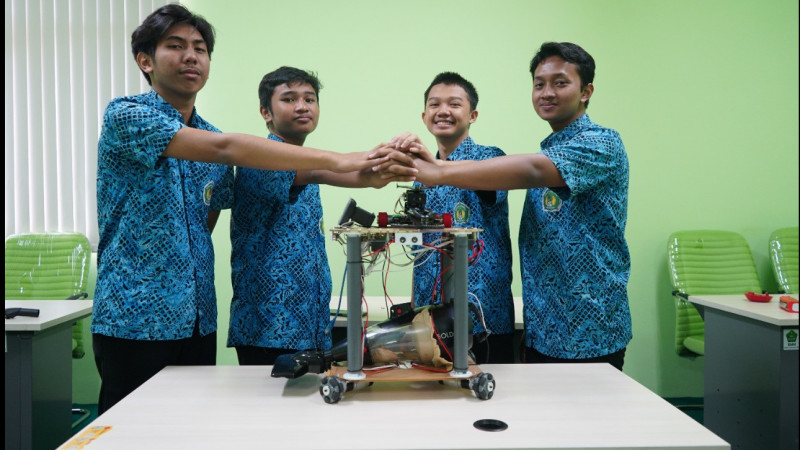 Tim Robotik MAN 2 Kota Malang