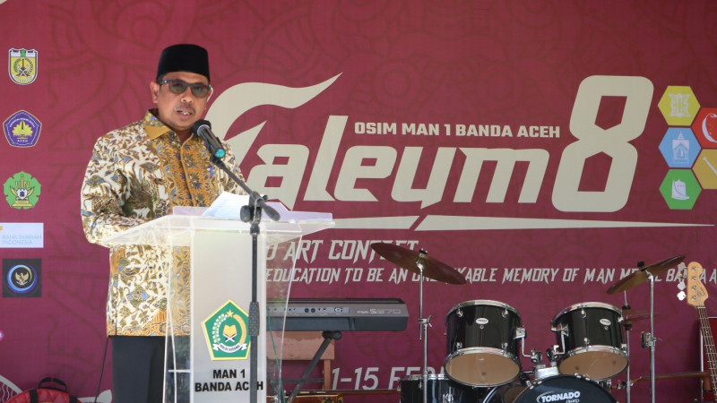 Kepala Kanwil Kemenag Aceh, Dr H Iqbal SAg MAg, membuka secara resmi Saleum 8 MAN 1 Banda Aceh, Sabtu (11/2/2023).