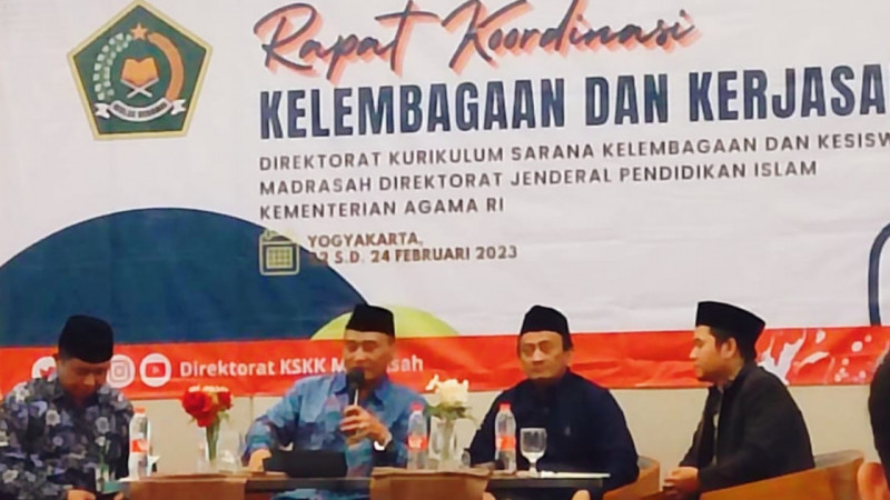 Kabid Penma, Kakanwil DI Yogyakarta, Direktur KSKK (Moh. Isom), Kasubdit Kelembagaan (Papay).