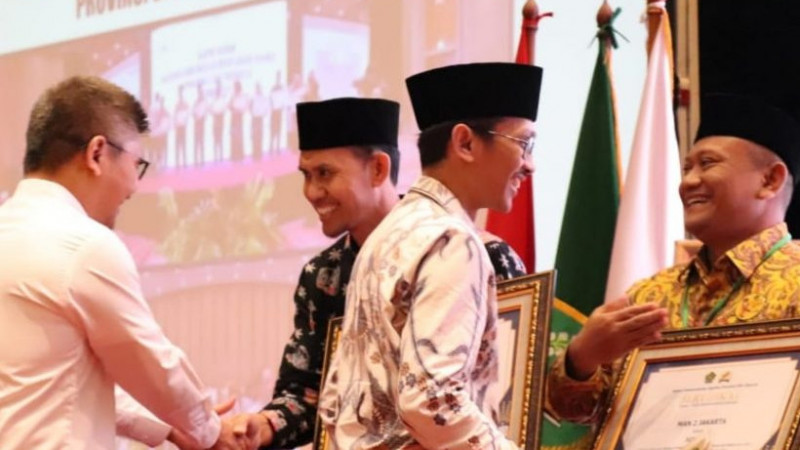 MAN 2 Jakarta Raih Jakarta Madrasah Award