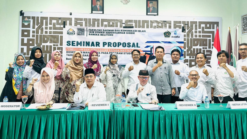 Fakultas Dakwah dan Komunikasi Islam di Institut Agama Islam Negeri (IAIN) Syaikh Abdurrahman Siddik Bangka Belitung menggelar sebuah seminar proposal