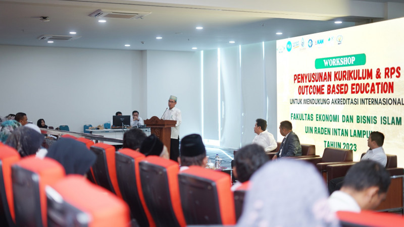 WR I Prof Dr H Alamsyah MAg saat berikan sambutan dan membuka kegiatan Workshop, Senin (03/07).