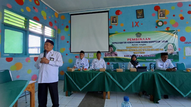 117 Guru PNS dan Non PNS Kecamatan Senori Terima Pembinaan Kakankemenag Tuban