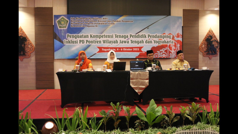 Kegiatan Penguatan  kompetensi tenaga pendidik (tendik) pendamping inklusi di Yogyakarta