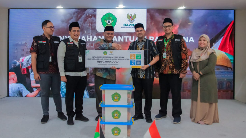 UIN Ar-Raniry Banda Aceh Salurkan Bantuan untuk Palestina Rp50 Juta melalui BAZNAS RI