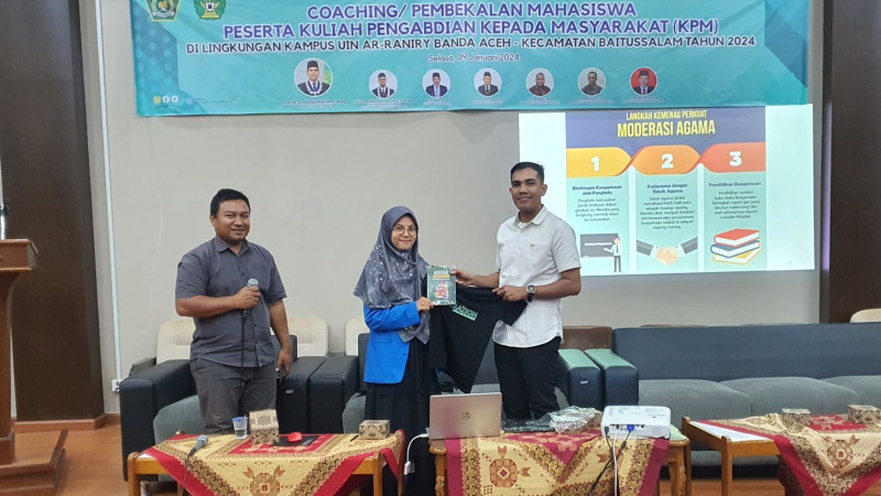 Manajer Program dan Kerjasama Pusat Kerohanian dan Moderasi Beragama (PKMB) UIN Ar-Raniry Banda Aceh Rahmad Syah Putra