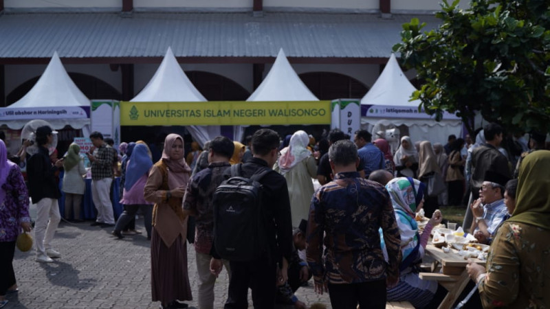 Dirjen Pendis Dorong Pengembangan Industri Halal Melalui Semarang Halal Food Festival
