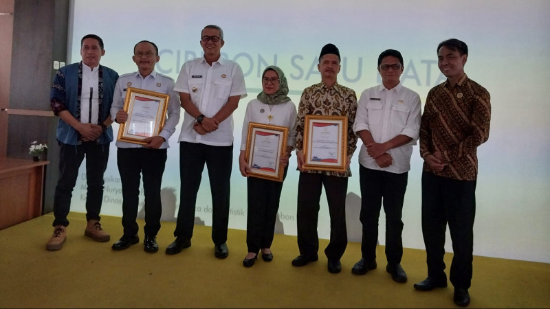 IAIN Cirebon Raih Penghargaan Satu Data Award.