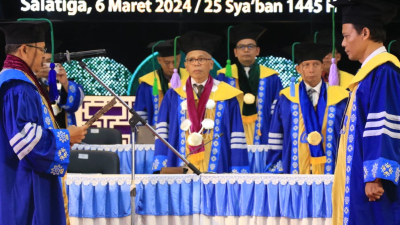 Rektor UIN Salatiga Mengukuhkan Prof. Dr. H. Miftakhuddin, M.Ag.