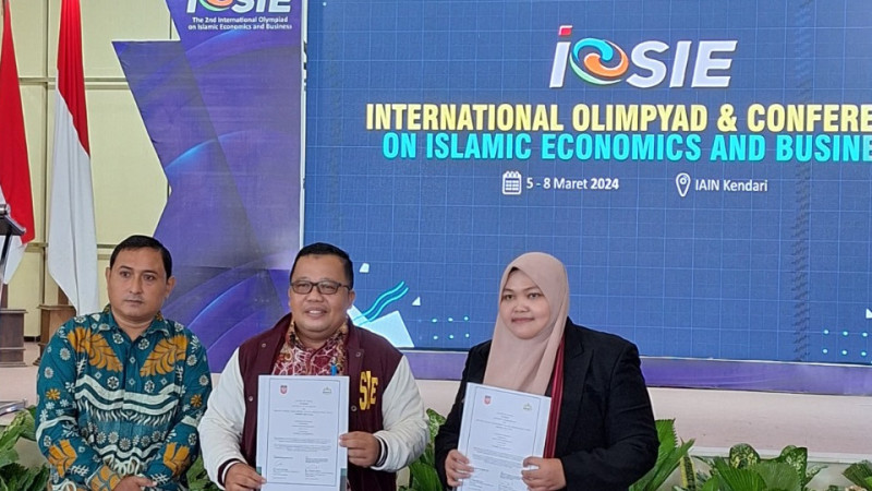 FSEI IAIN SAS Babel dan University Islam Melaka, Malaysia Lakukan Penandatanganan LOI Kerjasama Tridharma Perguruan Tinggi