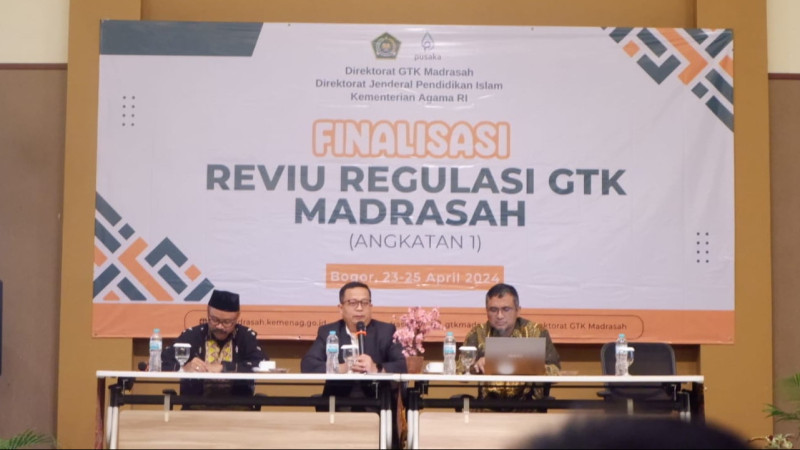 Pelaksanaan Finalisasi Reviu Regulasi GTK Madrasah Angkatan 1 yang dibuka langsung oleh Direktur GTK Madrasah