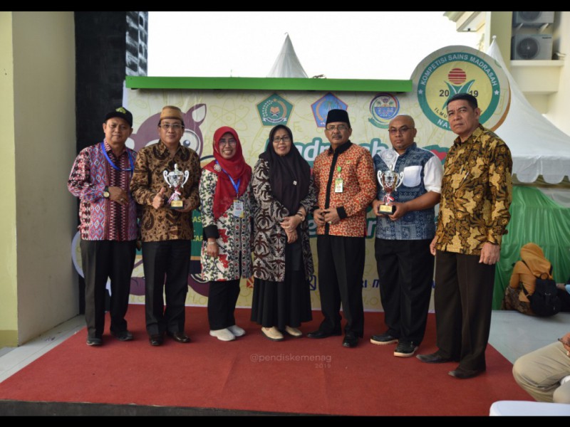 Berdayakan UKM Lokal, 2 Kota di Sulawesi Utara Juarai KSM Expo