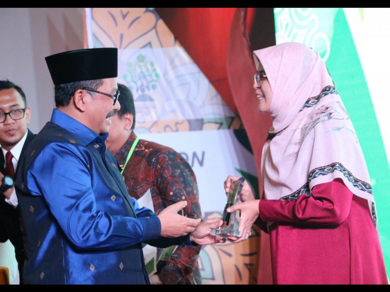 Dua Dosen UIN SGD Raih Anugerah Peneliti Terbaik Utama Tingkat Nasional 2019