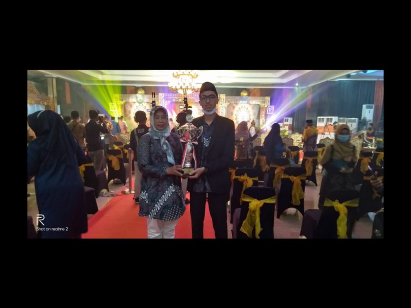 Mahasiswa IAIN Samarinda Raih Juara I Cabang Tahfidz  PTQ RRI Tingkat Nasional