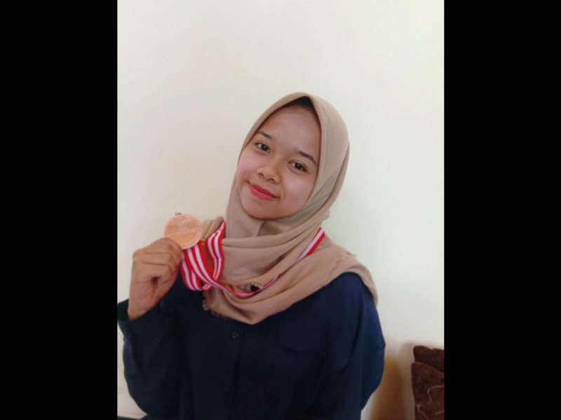 Mizza Faridatul Anifah Mahasiswa UIN SATU Tulungagung Raih Juara 1 Essay Nasional Ungguli PT Favorit