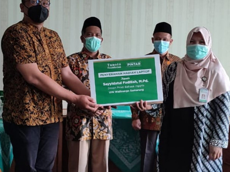Dosen FITK UIN Walisongo Semarang Raih Penghargaan dari Tanoto Foundation