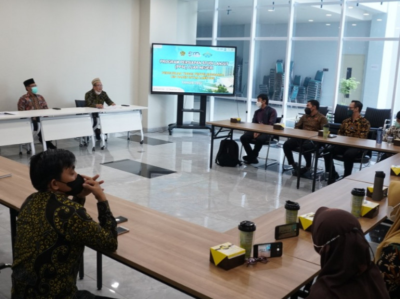 12 Dosen PTKI Ikuti Program Persiapan Studi Lanjut S3 Luar Negeri di UIN Raden Intan
