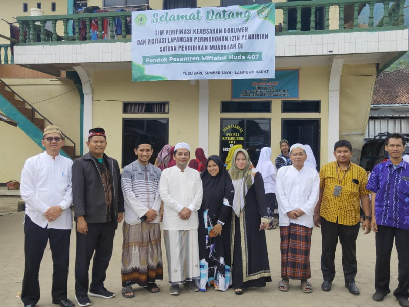 Kemenag Visitasi Kesiapan Pendidikan Muadalah di Pesantren Miftahul Huda 407 Lampung Barat