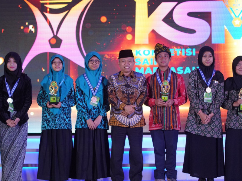 Berikut Juara Komperisi Sains Madrasah 2022