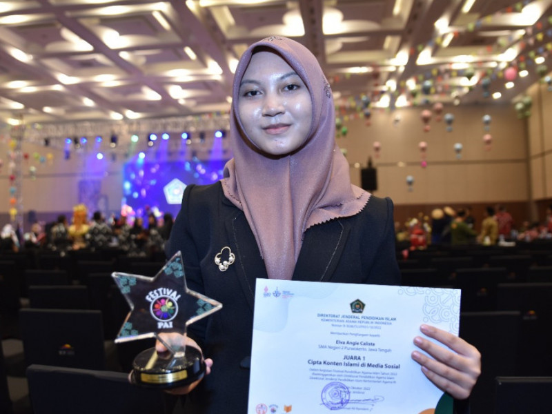 Angkat Tema Terorisme, Elva, Siswi SMAN 2 Purwokerto Rebut Juara 1 Cipta Konten Islami di Media Sosial