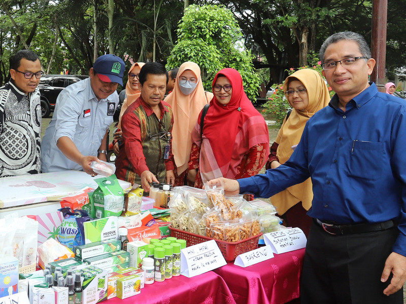 DWP UIN Ar-Raniry dan Dinas Pangan Aceh Gelar Pangan Murah Di Kampus
