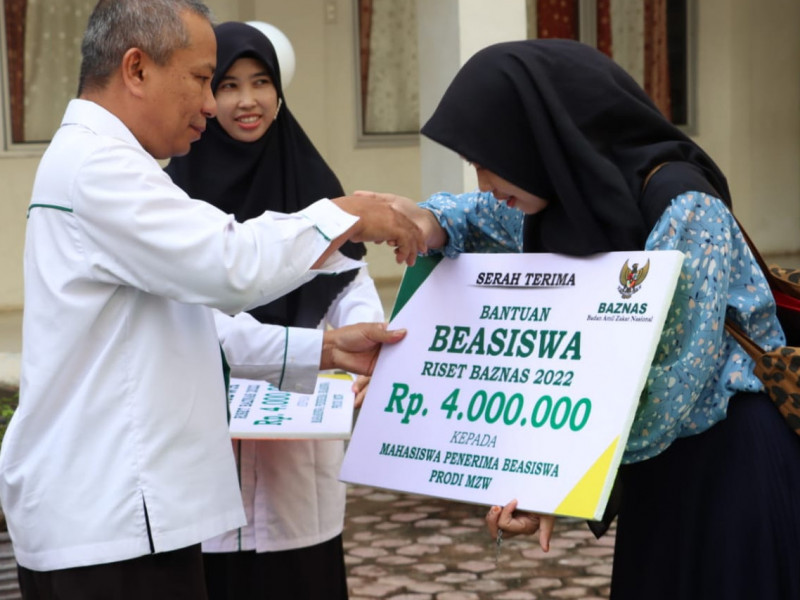 Mahasiswa IAIN Langsa Terima Beasiswa Baznas, Baitul Mal Langsa dan Yayasan Edukasi Wakaf Indonesia