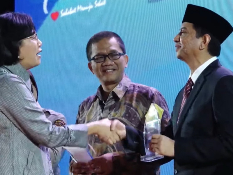 UIN Makassar Raih Penghargaan Pengelolaan BLU Terbaik dari Menteri Keuangan