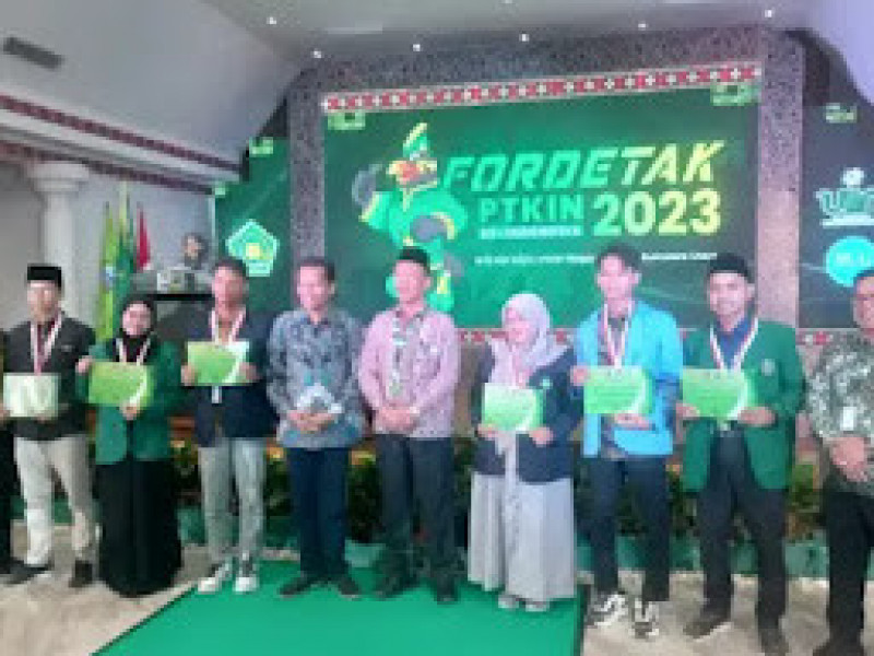 Tim Riset FITK IAIN Cirebon Dinobatkan Juara 1 Kategori naskah Terinovatif Pada Ajang AICOIES 2023
