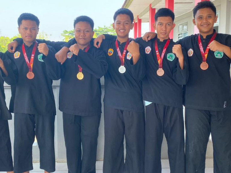 6 Pesilat MTsN 1 Pati, Sandang Juara Lawang Sewu Championship 2023