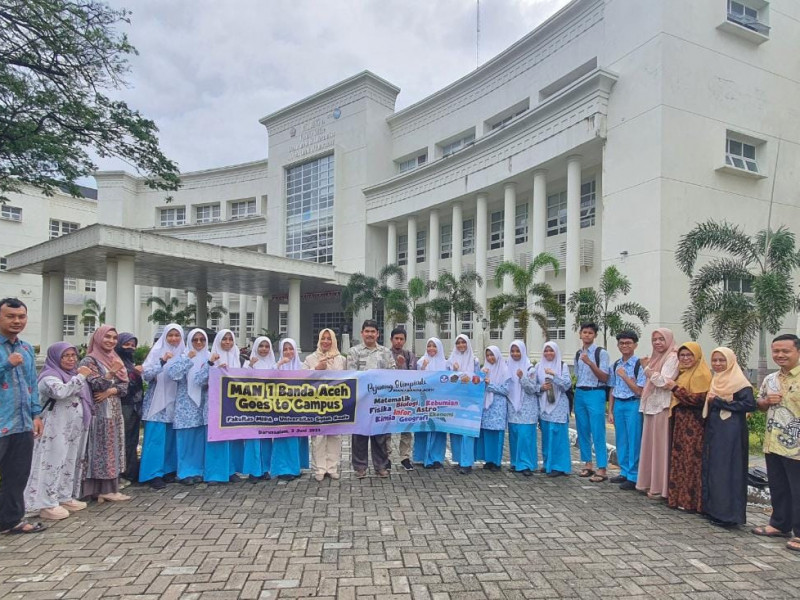 Bimbing Peserta OSN-P, MAN 1 Banda Aceh Gandeng Fakultas MIPA USK 