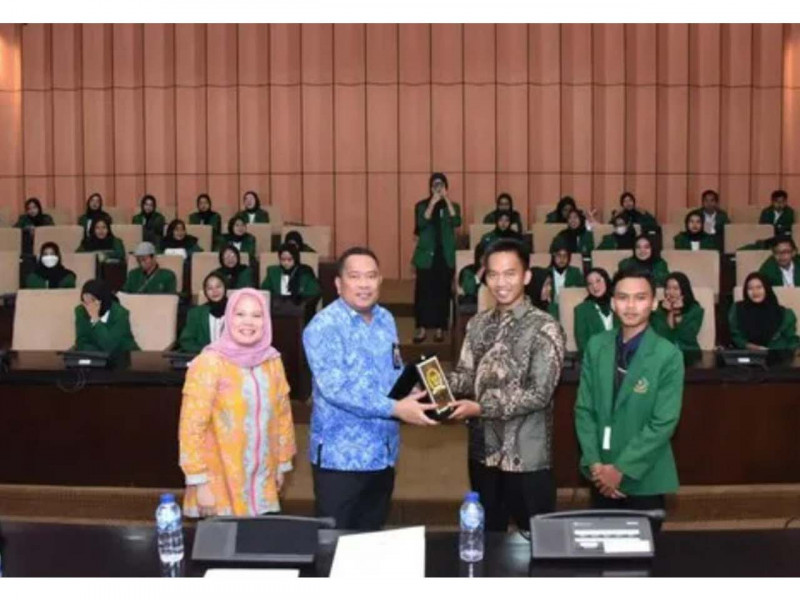 Mahasiswa Jurusan Hukum Tata Negara IAIN Cirebon Mengunjungi Gedung MPR RI