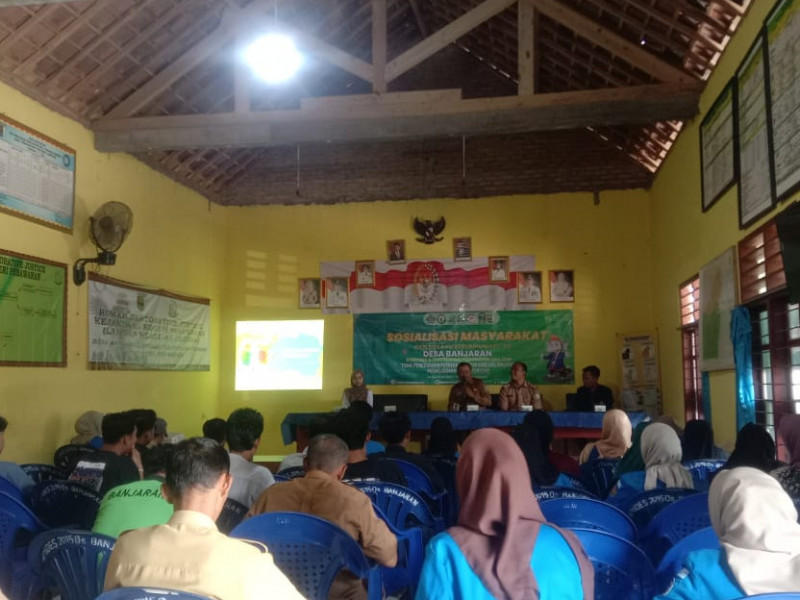 Mahasiswa KKN Melayu Serumpun PTKIN  Sosialisasi Pencegahan Stunting dan Penikahan Dini Desa Banjaran