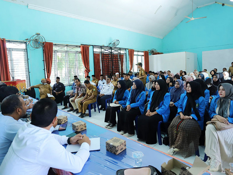 63 Mahasiswa UIN Ar-Raniry Gelar KPM Tematik di Kecamatan Darul Imarah Aceh Besar