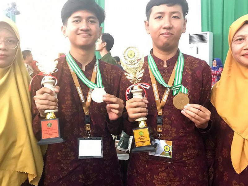 Tahun ini, MAN 1 Jembrana Raih 2 Medali pada Ajang Kompetisi Sains Madrasah Nasional
