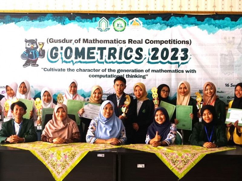 90 Peserta dari Berbagai Perguruan Tinggi Ramaikan G’OMETRICS 2023 Tadris Matematika UIN Gus Dur