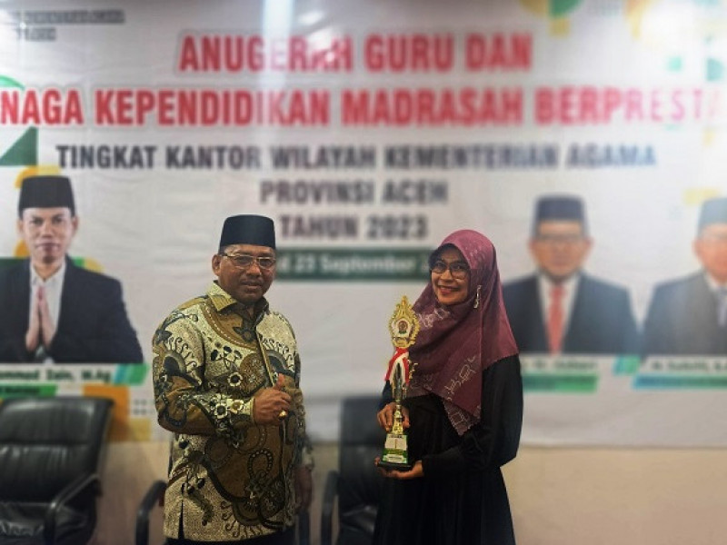 Siti Aminah Terpilih Sebagai Pustakawan Berprestasi Kanwil Kemenag Aceh