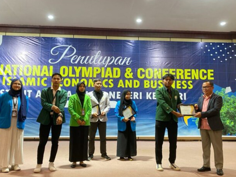 Mahasiswa FEBI UIN Raden Intan Lampung Raih Juara International Olympiad on Islamic Economics and Business