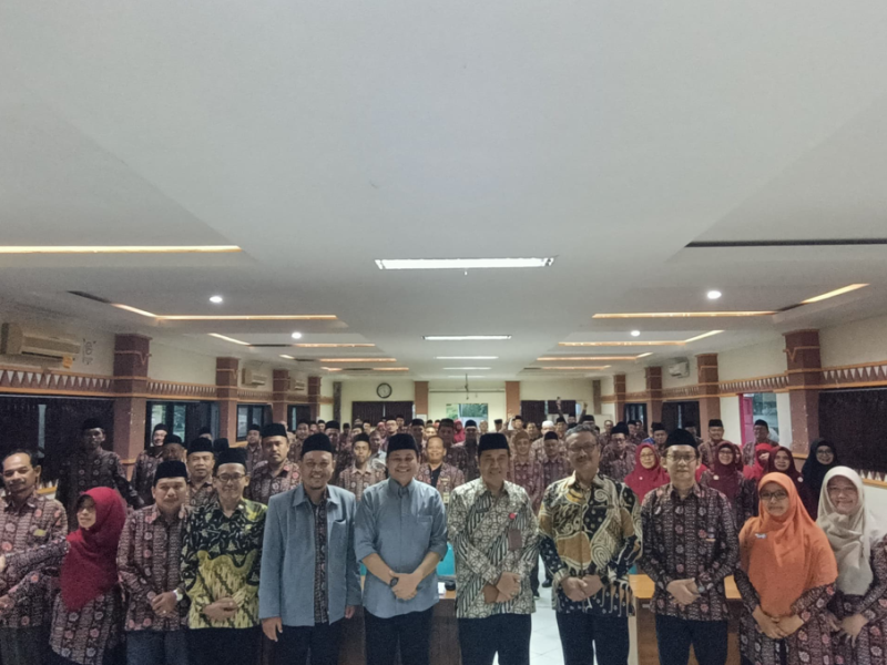 MGMP PAI SMP Provinsi Jawa Tengah Siap Jadi Role Model Pengembangan Kompetensi  Guru PAI