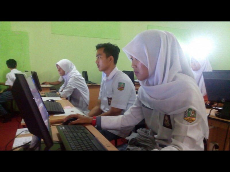 Ujian Nasional Berbasis Komputer di Kota Sukabumi, Kesiapan dan Kesan-Pesannya