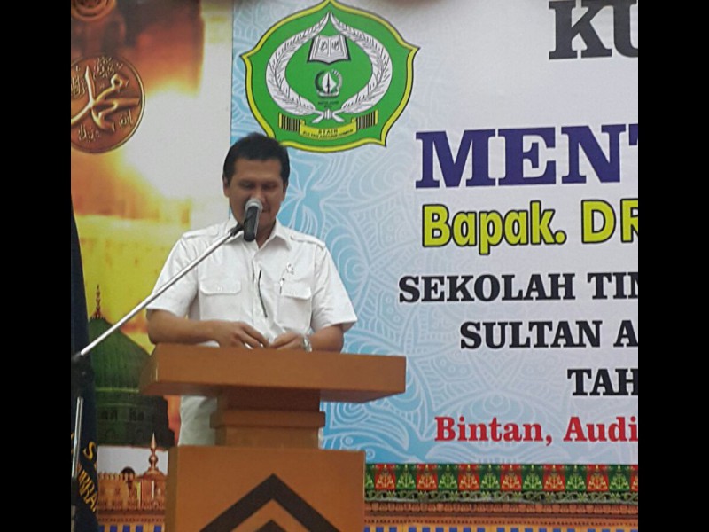 MenPAN-RB Minta Gubernur Kepri Menyediakan Tanah 50 Ha Untuk STAIN Sultan Abdurrahman